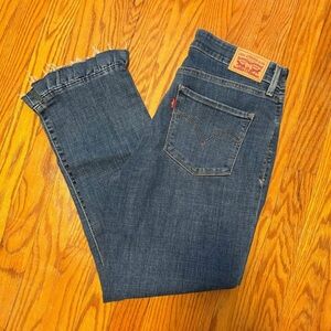 Levi's women’s Blue Jeans